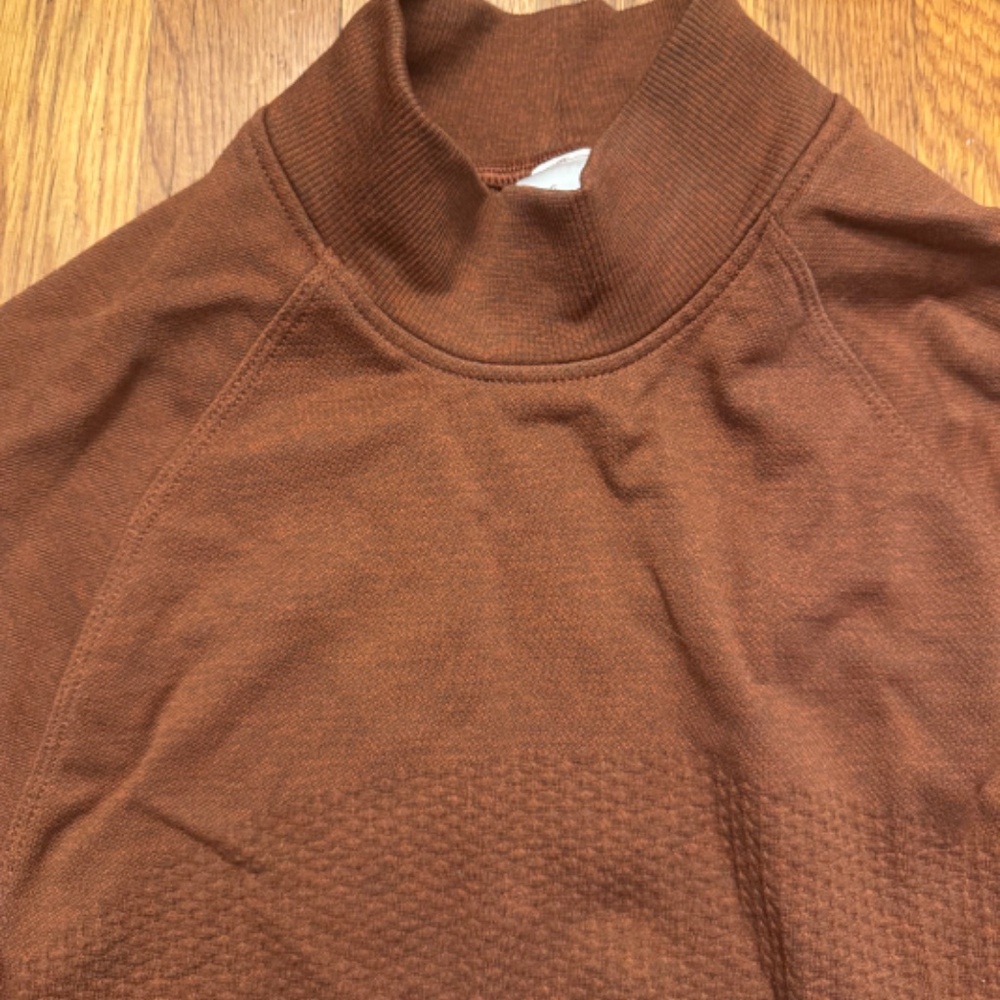 lululemon athletica Brown Turtleneck Sweater - Picture 5 of 6